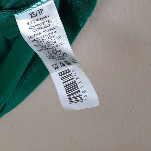 AEROPOSTALE Green White Graphic T-shirt Size XS - Picture 4 of 4